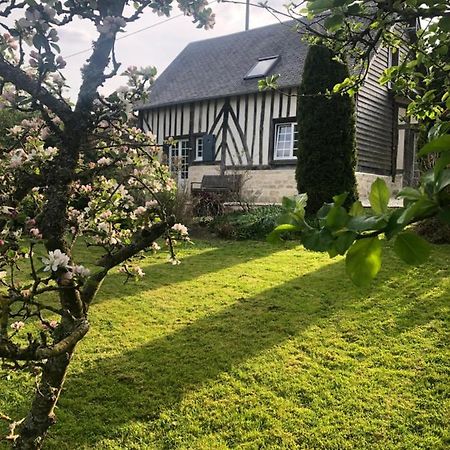 Gite 'Les Matins Calmes ' Cheffreville-Tonnencourt Экстерьер фото